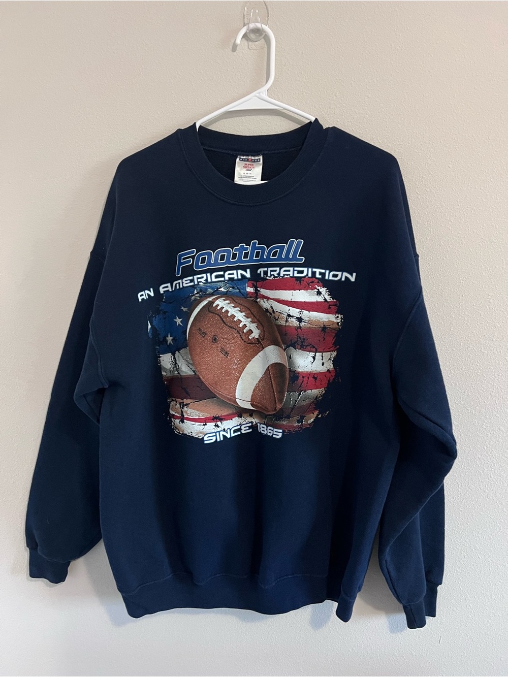 Vintage Men's Navy Football Graphic Crewneck Sweatshirt